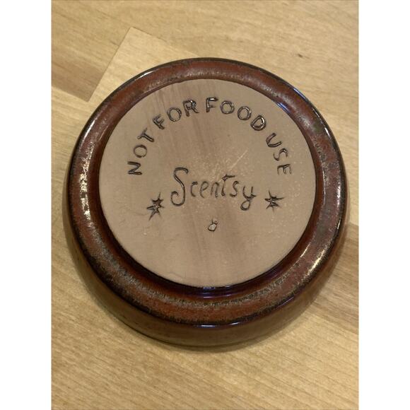 Boho Chic Full Size Scentsy Wax Warmer Bronze/ Brick Red Color Retired - Picture 8 of 10